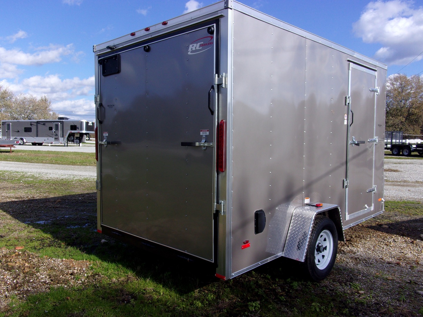 RC Trailer enclosed - cargo trailer